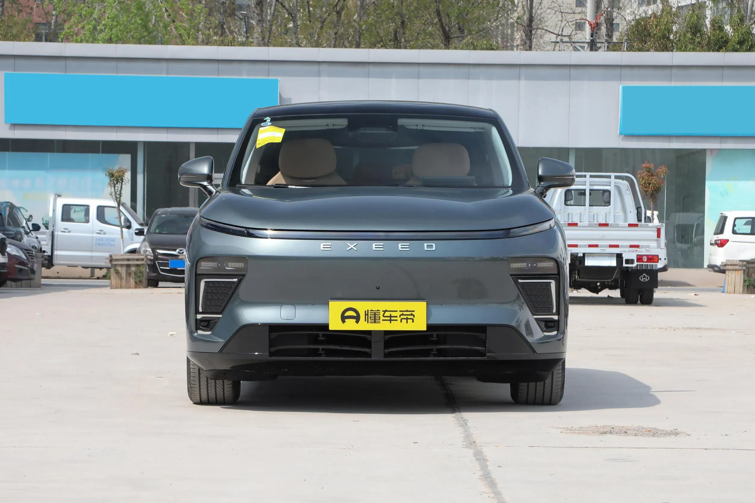 imgi_116_2024-Chery-Exeed-Sterra-Et-PRO-5-Doors-5-Seats-SUV-Used-Extended-Range-Car 2026 Exeed Sterra Et PRO 5 Doors 5 Seats SUV– Wholesale Price From China | Chinese car in the UK - Image 1