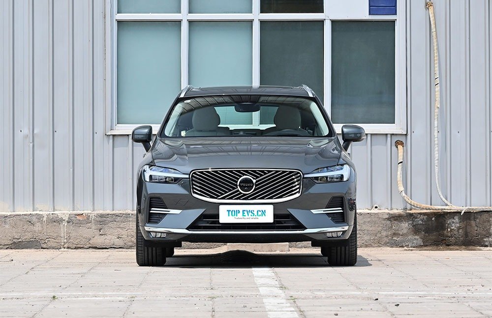 imgi_3_1_3(26) 2026 Volvo XC60– China Export Vehicle | Chinese New Energy Vehicle UK - Image 1