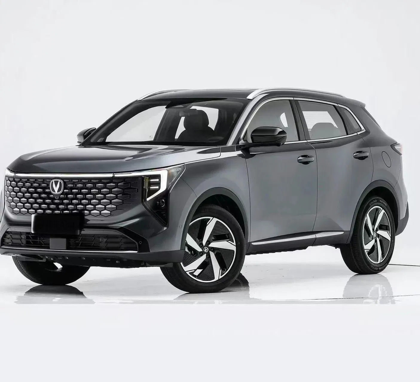 imgi_93_Family-Car-Chang-an-Innovative-Changan-CS55-Plus-SUV-Electric Changan CS55 Plus Electric SUV – Family Car | UK - Image 1